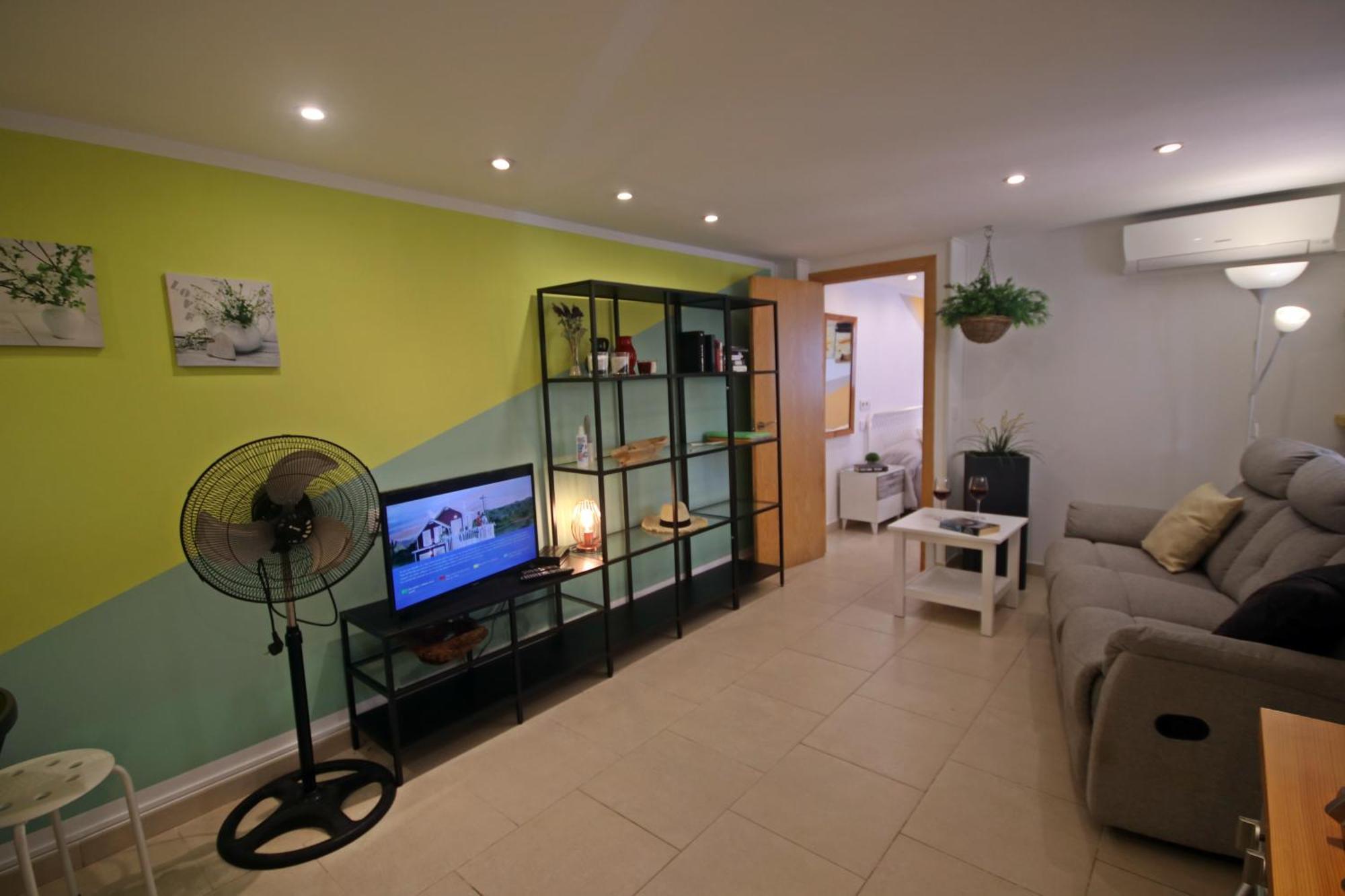Wunderschoenes Kleines Apartment Fuer 2 Personen Mit Idylischen Blick Ins Gruene Cala Galdana  Bagian luar foto